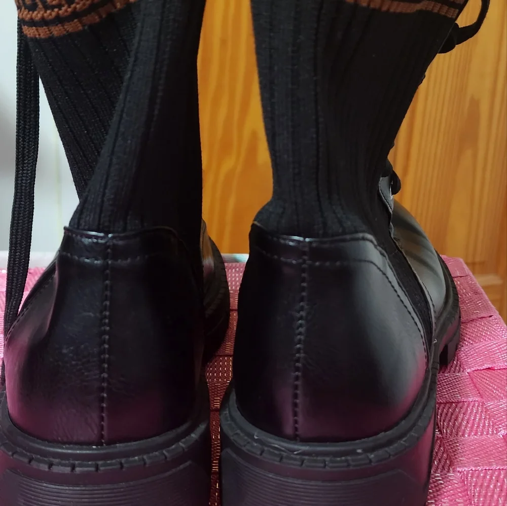 BCBG combat boots size 11 - Picture 6 of 9